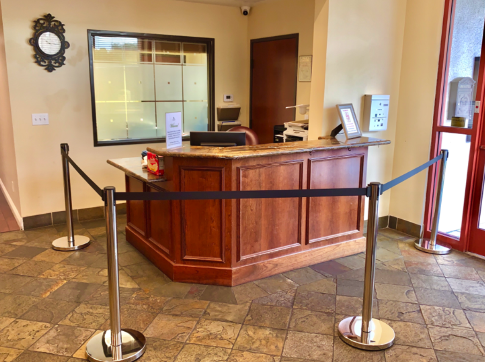 Roped off Receptionist area at Lakeside Business Suites