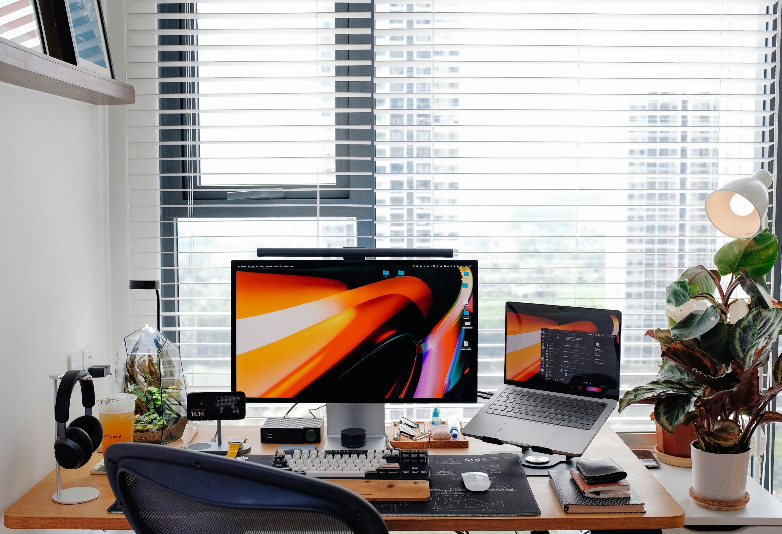 Why Some Workdays Feel Easier in the Right Las Vegas Office Space